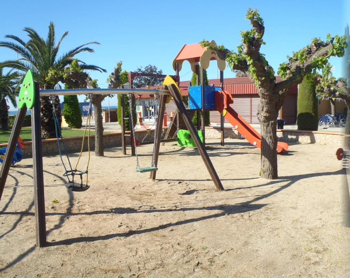 Albatross Mobile Homes On Camping El Pla De Mar マルグラット・デ・マル エクステリア 写真